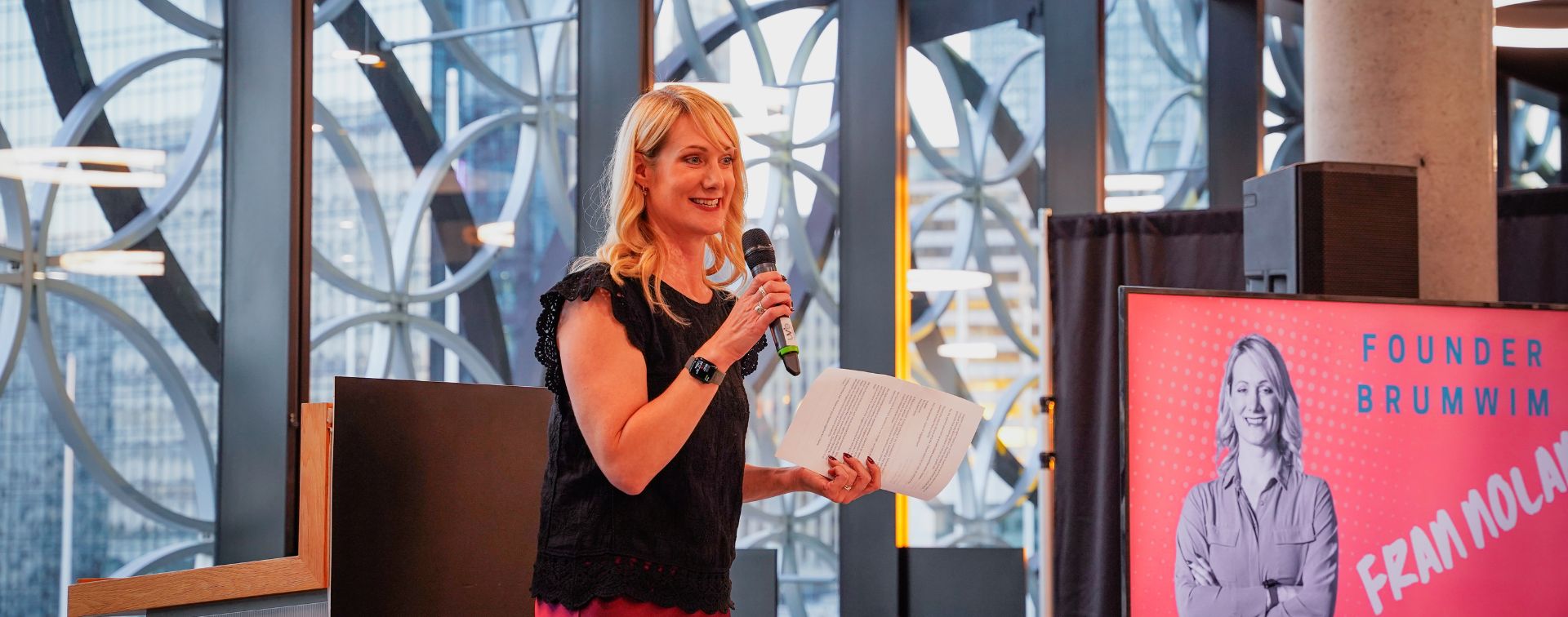 Fran Nolan, inspirational marketing speaker, at a conference
